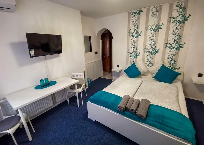 Balcsi ベッド・アンド・ブレックファスト 2*